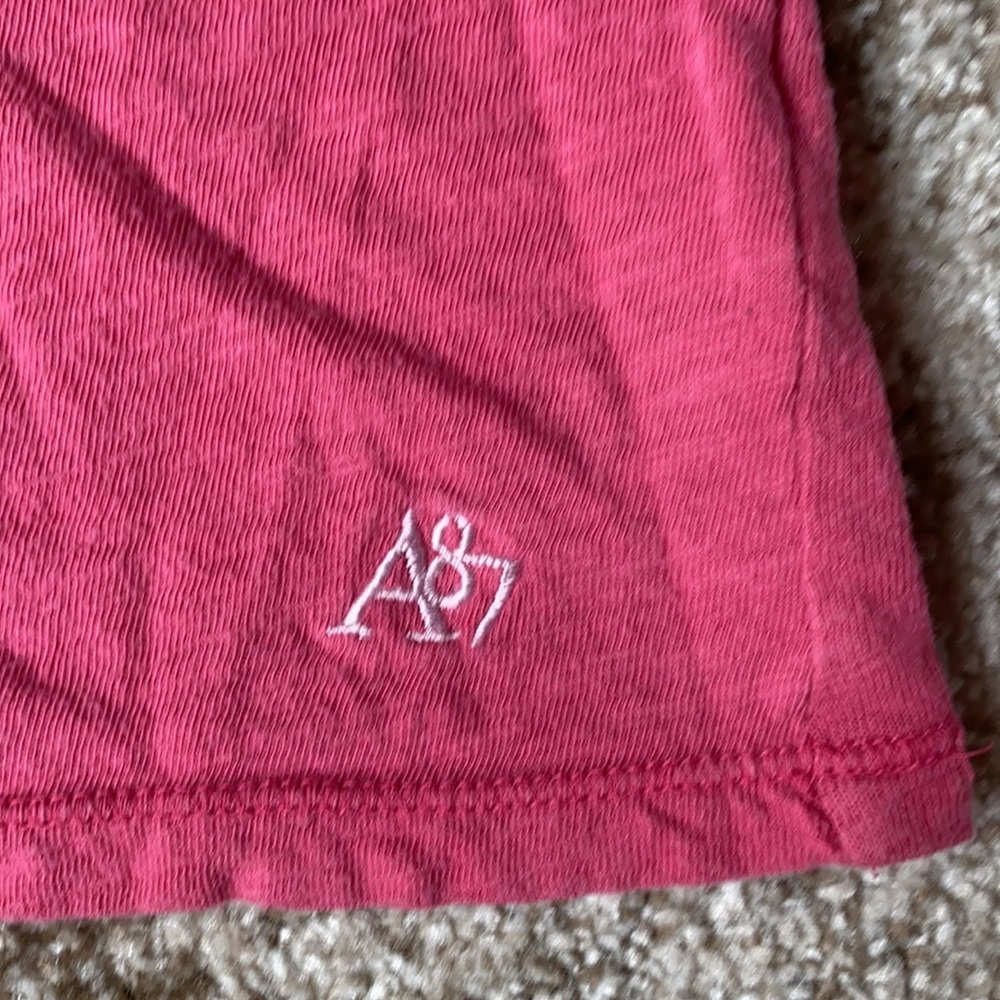 Basic pink tee - Picture 2 of 5